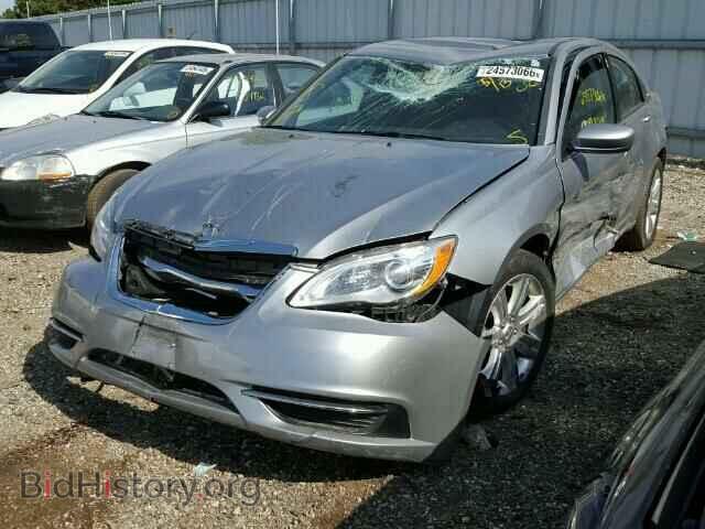 2013 CHRYSLER 200 - VIN: 1C3CCBAB5DN698649 - Фото 2
