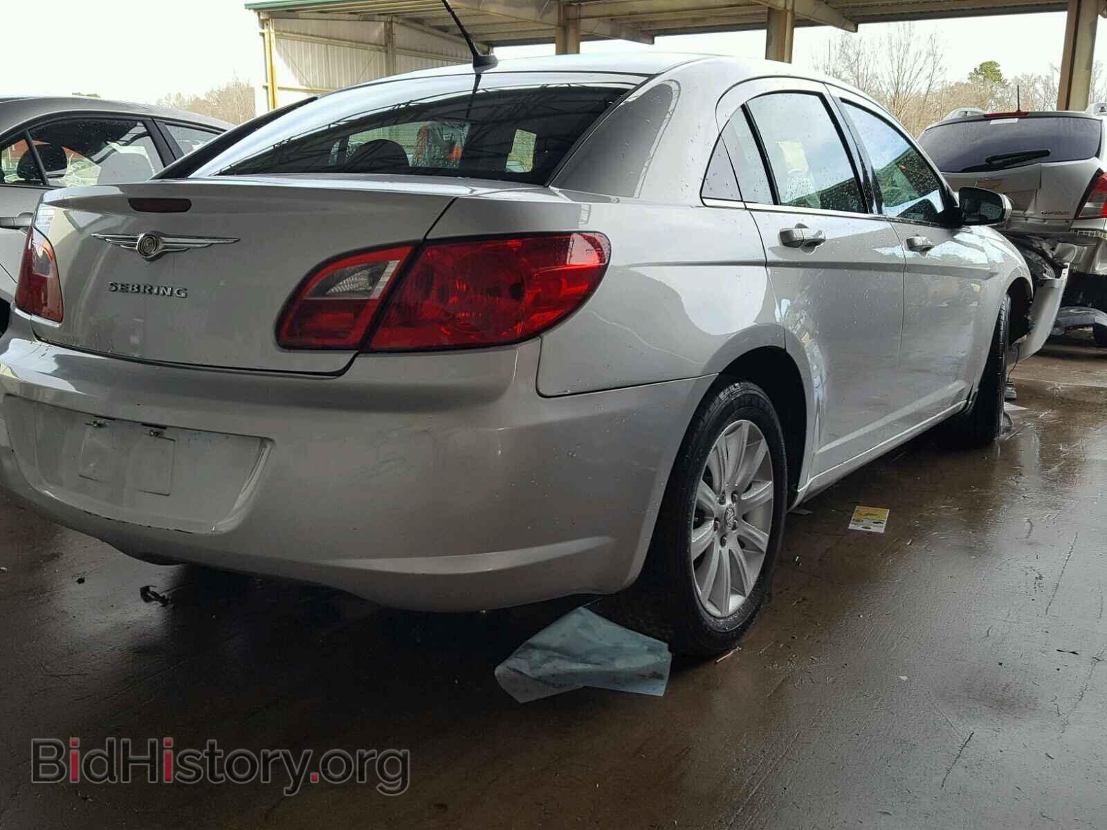 2010 CHRYSLER SEBRING - VIN: 1C3CC5FB9AN217789 - Фото 4