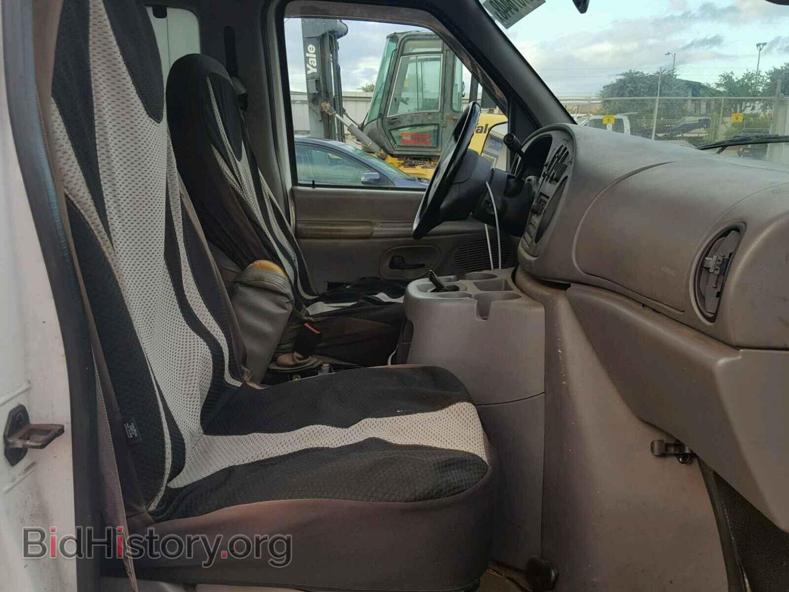 2002 FORD ECONOLINE - VIN: 1FBSS31S52HA02436 - Photo 5