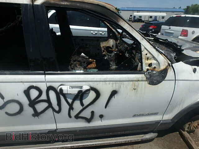 2005 FORD EXPLORER - VIN: 1FMDU73E75UA76090 - Фото 5