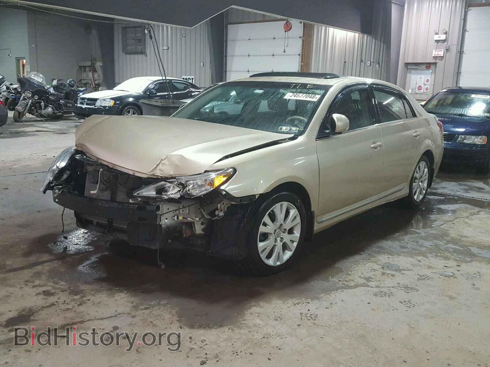 2011 TOYOTA AVALON - VIN: 4T1BK3DB0BU378455 - Фото 2