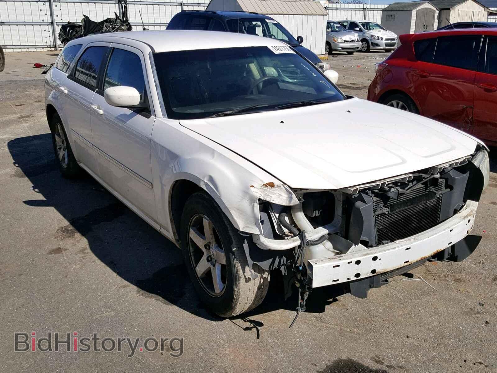 Фотография 2D4FV37V38H225991 - DODGE MAGNUM 2008