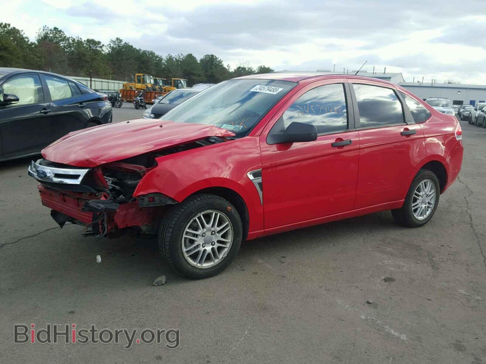 2008 FORD FOCUS - VIN: 1FAHP35N08W207698 - Фото 2