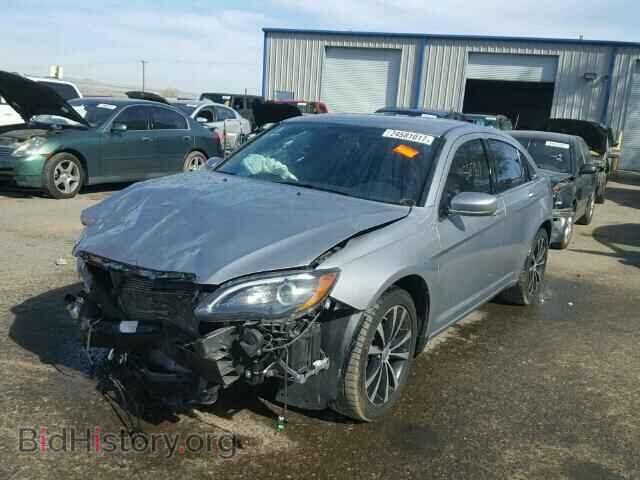 2013 CHRYSLER 200 - VIN: 1C3CCBBG0DN719899 - Фото 2