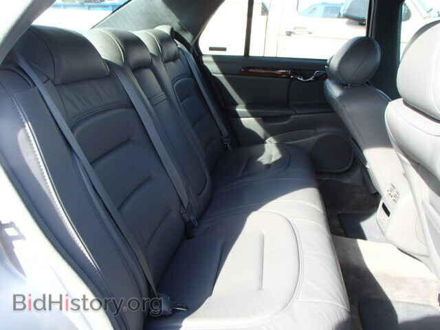 2001 CADILLAC DEVILLE - VIN: 1G6KD54Y81U238752 - Photo 6