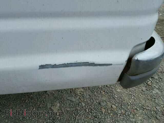 2001 FORD ECONOLINE - VIN: 1FBSS31LX1HA55592 - Photo 9