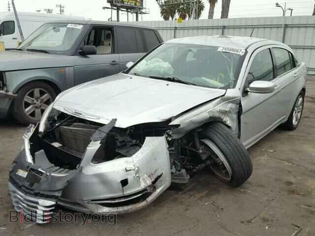 2011 CHRYSLER 200 - VIN: 1C3BC1FB5BN614924 - Фото 2