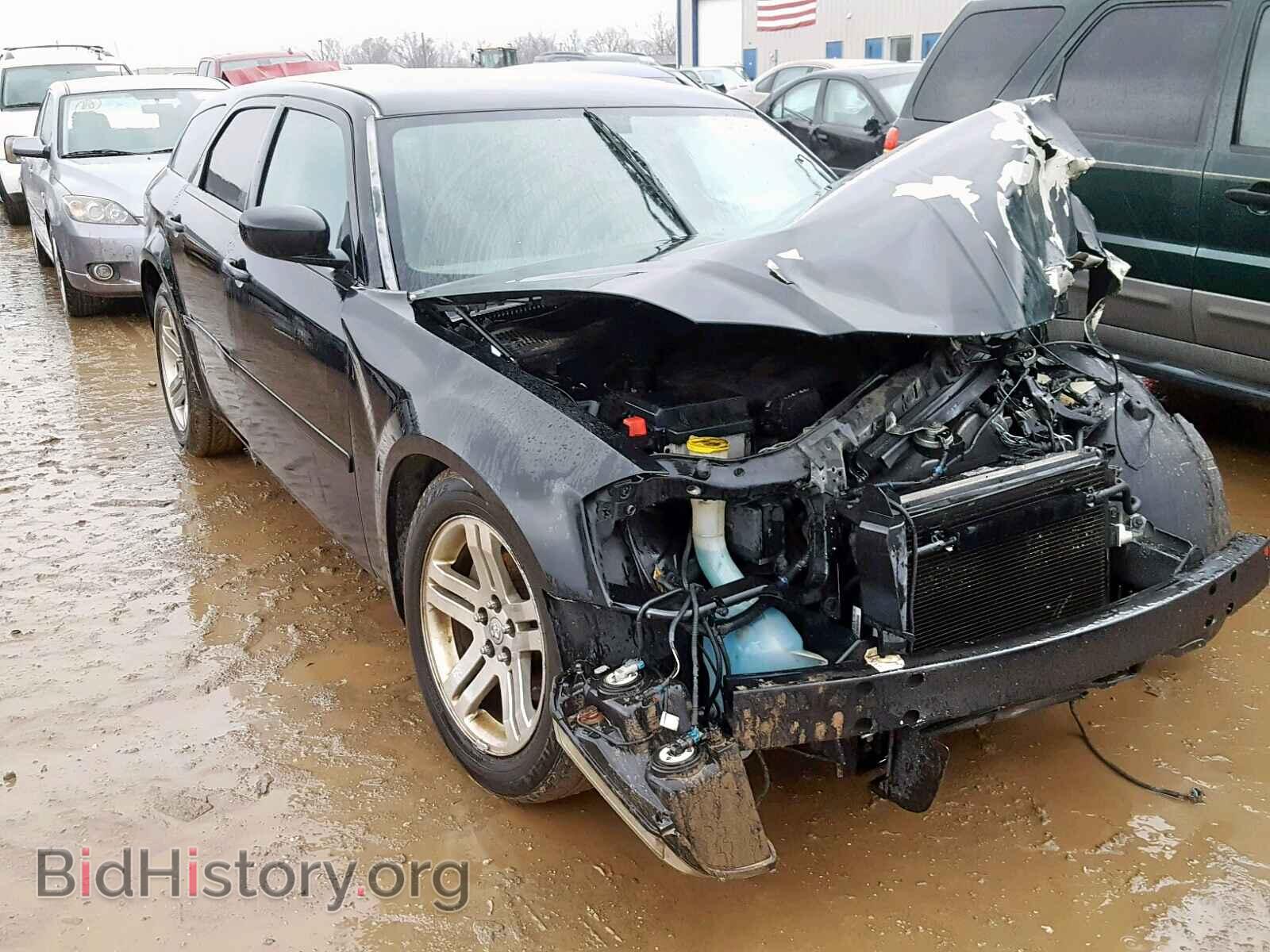 Фотография  - DODGE MAGNUM 2005