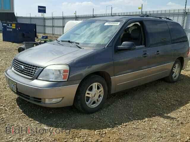2005 FORD FREESTAR - VIN: 2FMDA58255BA93374 - Фото 2