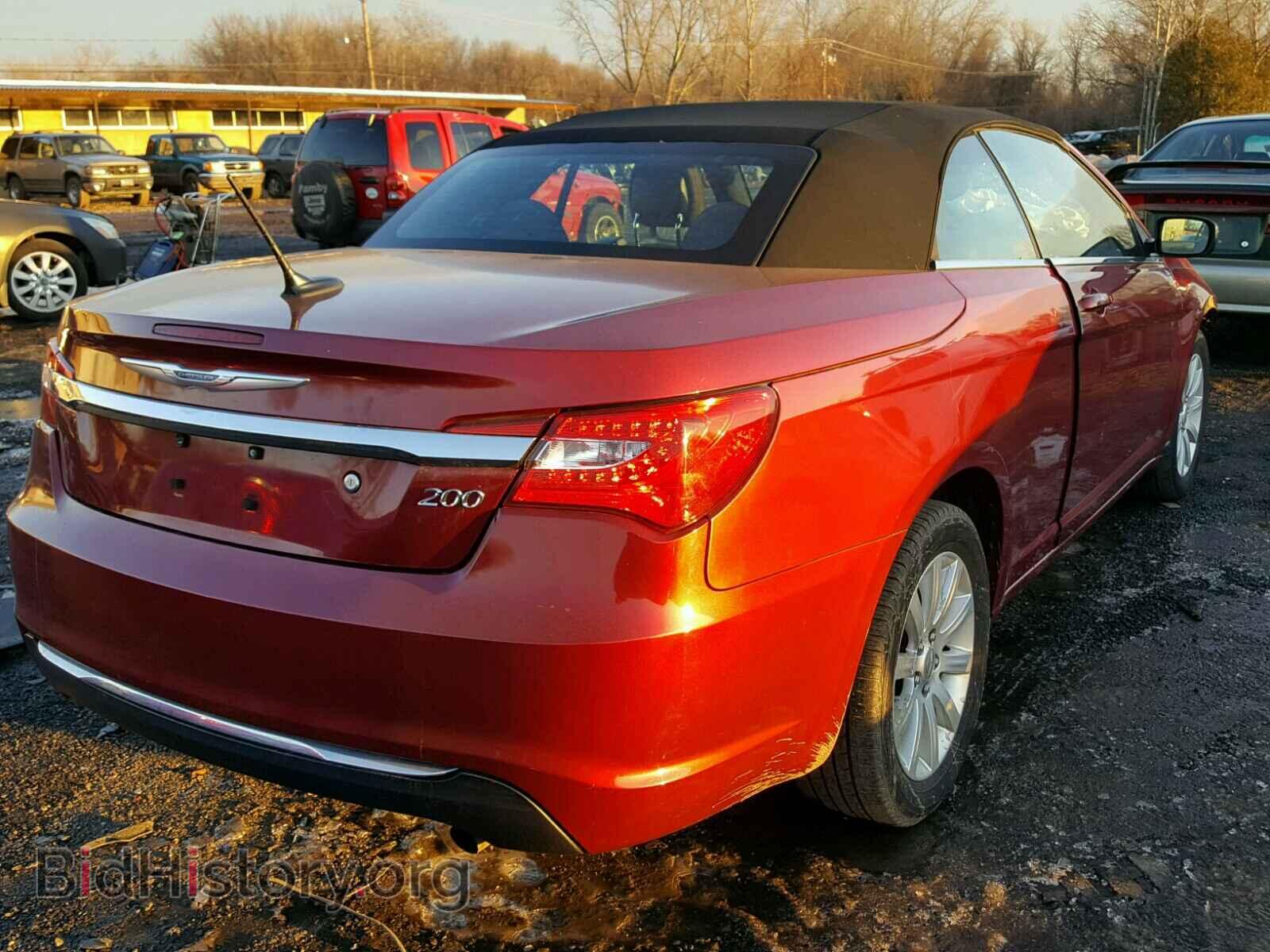 2013 CHRYSLER 200 - VIN: 1C3BCBEB6DN560110 - Фото 4
