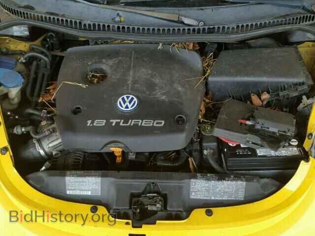 2000 VOLKSWAGEN BEETLE - VIN: 3VWCD21C8YM485449 - Фото 7
