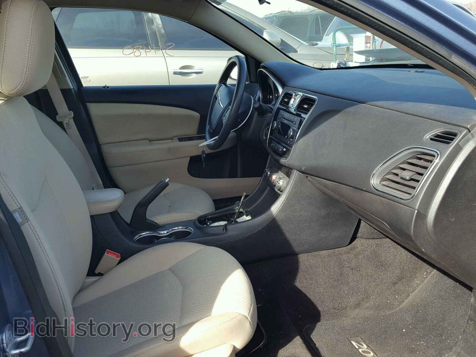 2011 CHRYSLER 200 - VIN: 1C3BC4FB4BN559979 - Photo 5