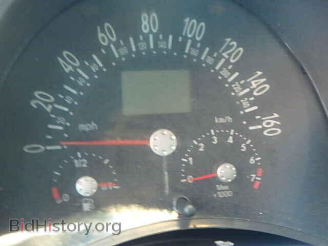 2004 VOLKSWAGEN BEETLE - VIN: 3VWCD31C04M403858 - Фото 8