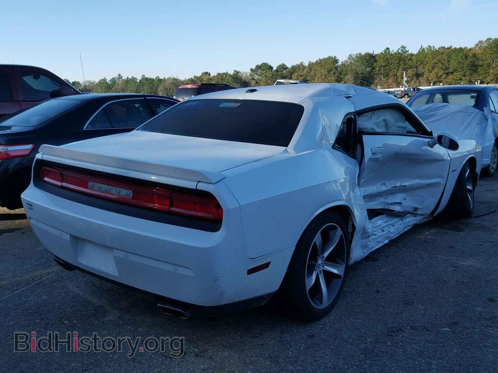 2014 DODGE CHALLENGER - VIN: 2C3CDYAG2EH293158 - Фото 4