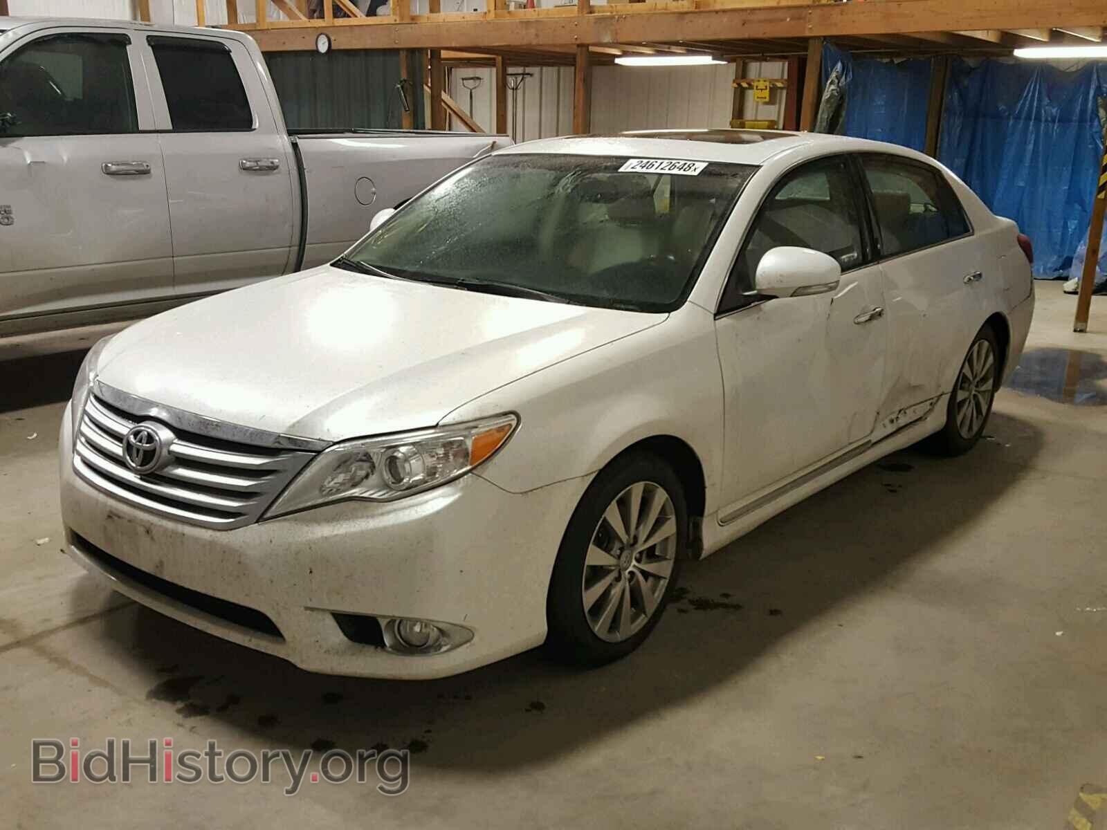 2011 TOYOTA AVALON - VIN: 4T1BK3DB0BU384417 - Фото 2