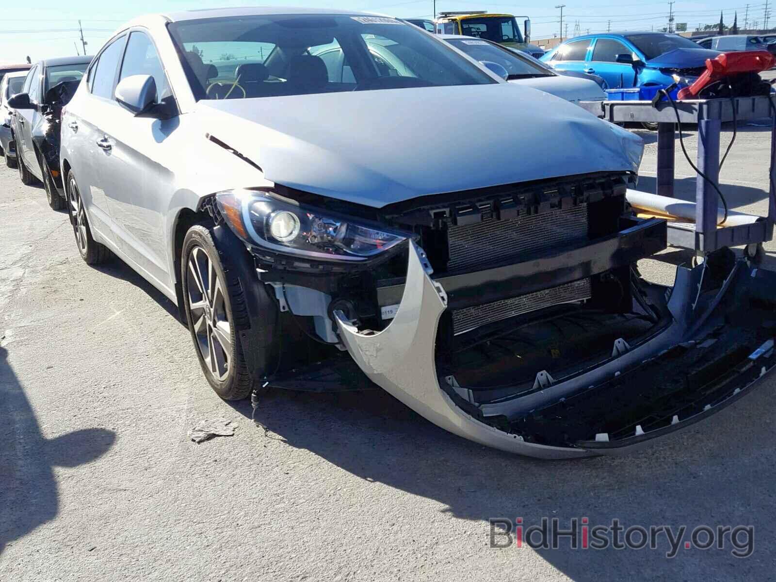 Photo 5NPD84LF4HH180471 - HYUNDAI ELANTRA 2017