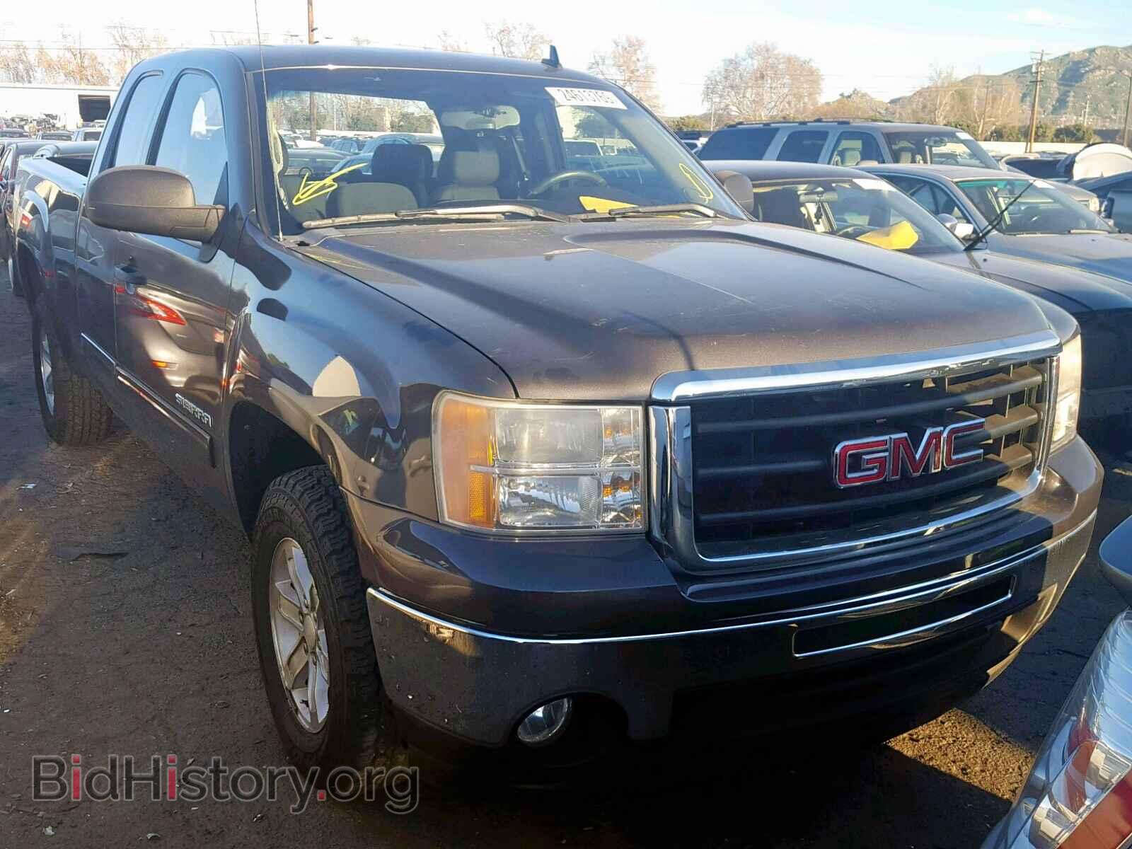Photo 1GTR1VE02BZ239414 - GMC SIERRA C15 2011