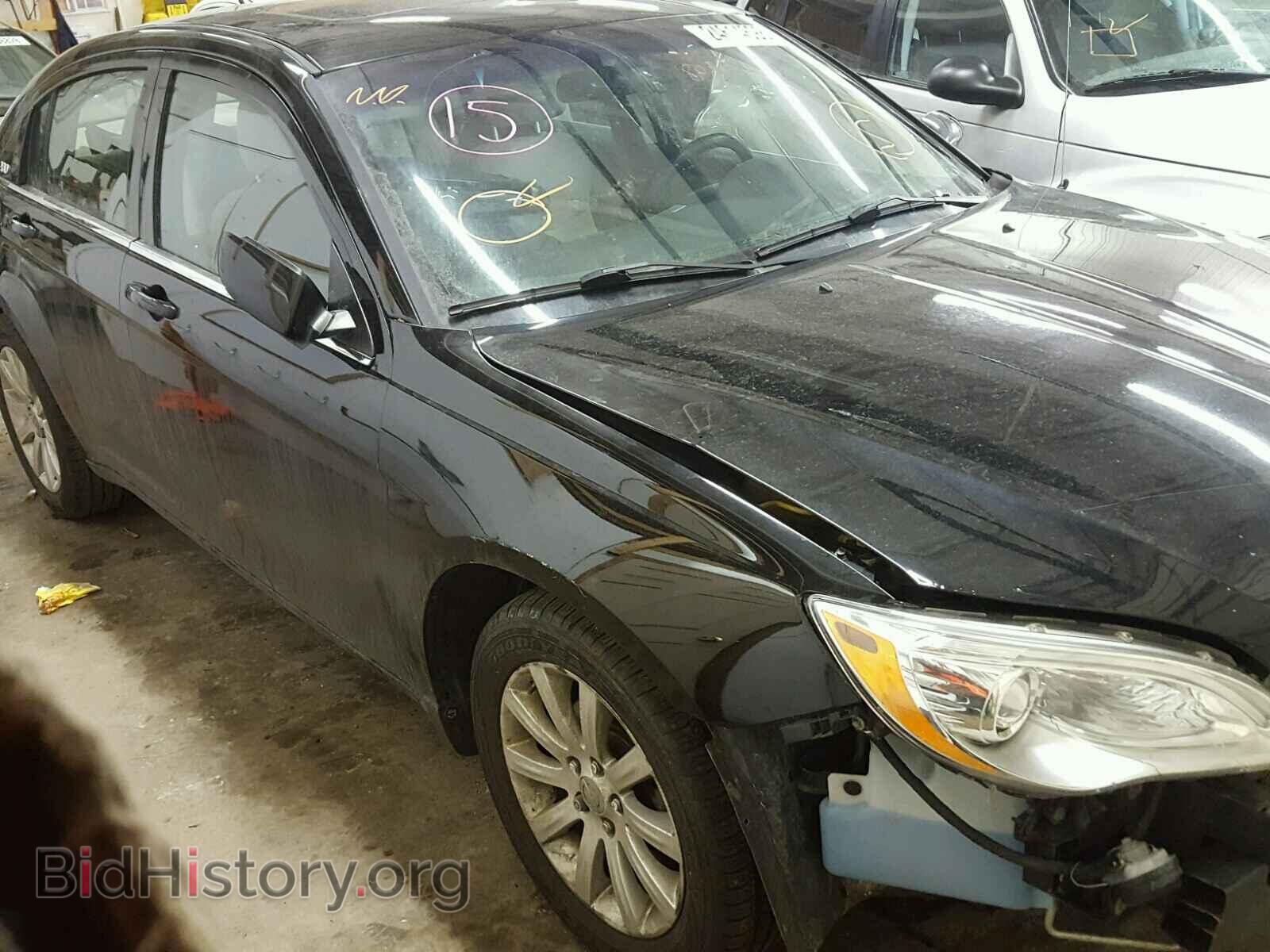 Photo 1C3BC1FG3BN549843 - CHRYSLER 200 2011