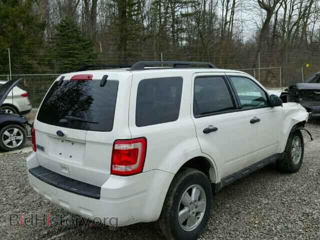 2011 FORD ESCAPE - VIN: 1FMCU0D72BKB33046 - Фото 4