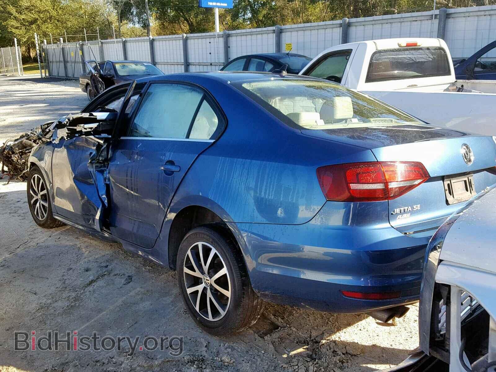 2017 VOLKSWAGEN JETTA - VIN: 3VWDB7AJ3HM238698 - Photo 3