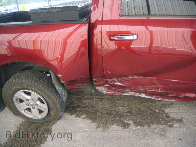 2011 DODGE RAM 1500 - VIN: 1D7RB1CP8BS566548 - Фото 10