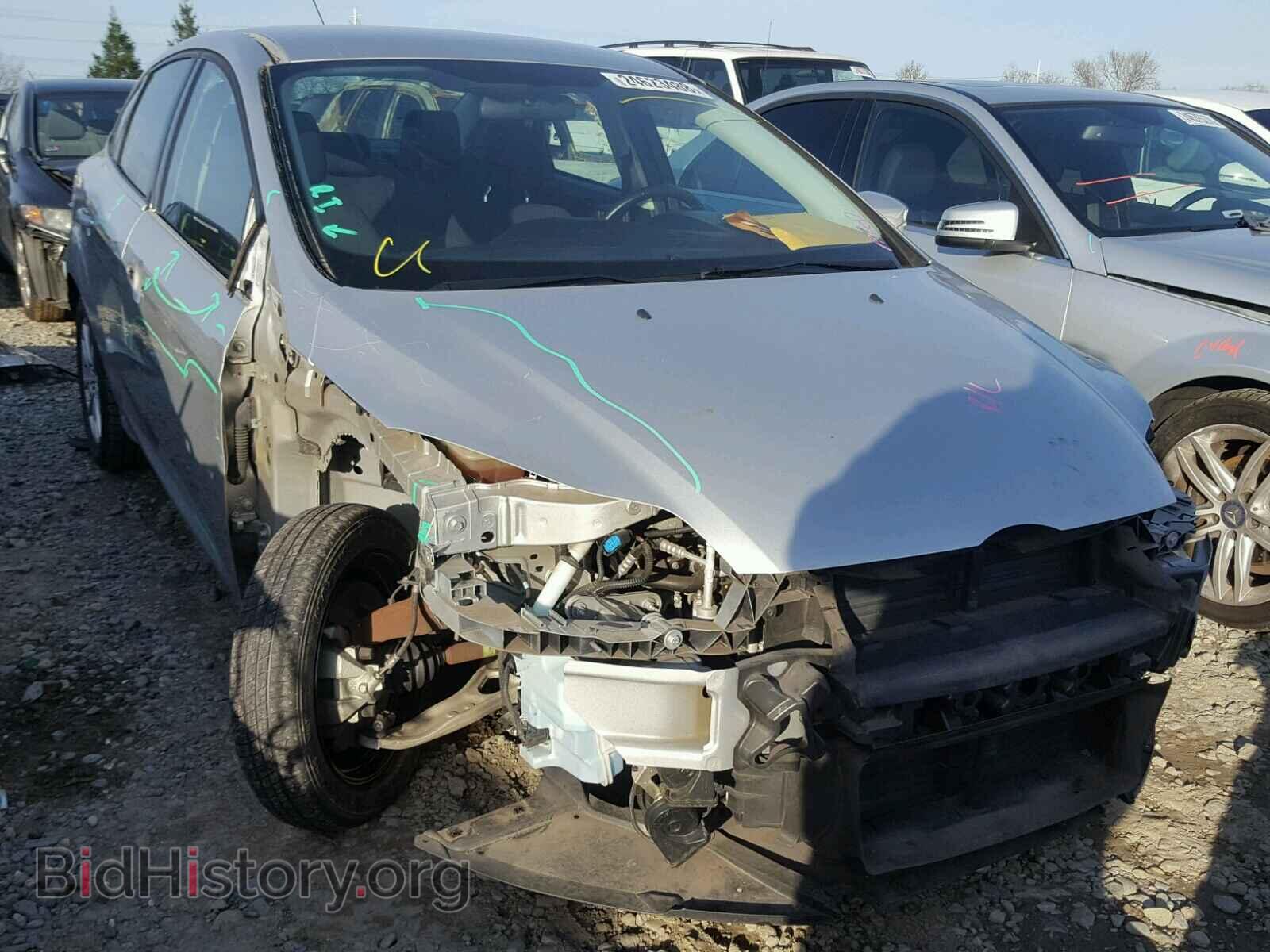 Photo 1FAHP3H29CL251646 - FORD FOCUS 2012