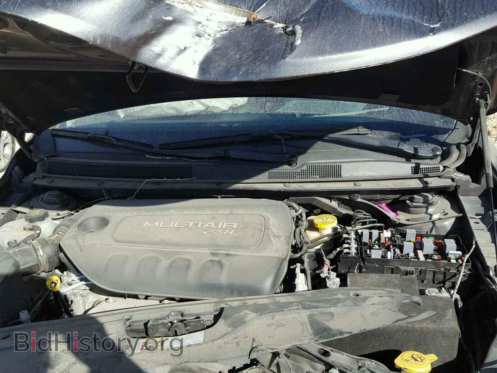2015 CHRYSLER 200 - VIN: 1C3CCCABXFN605794 - Фото 7