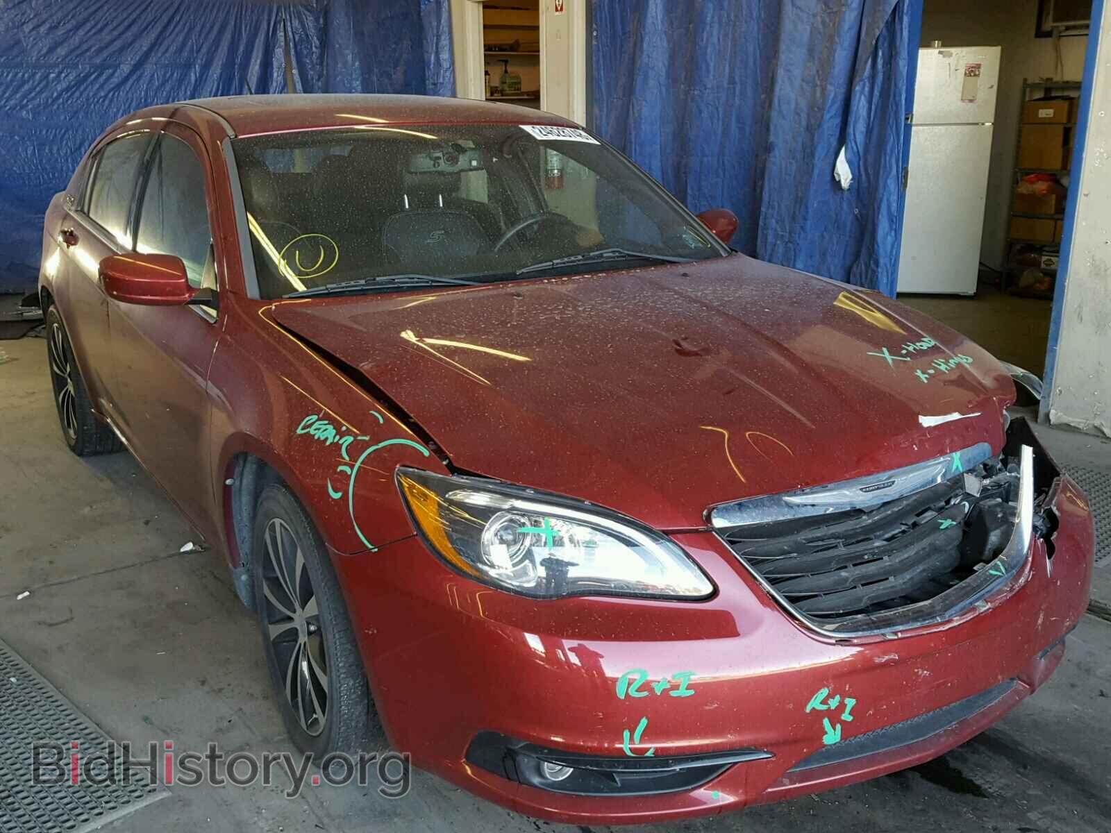 Photo 1C3BC8FG8BN567473 - CHRYSLER 200 2011
