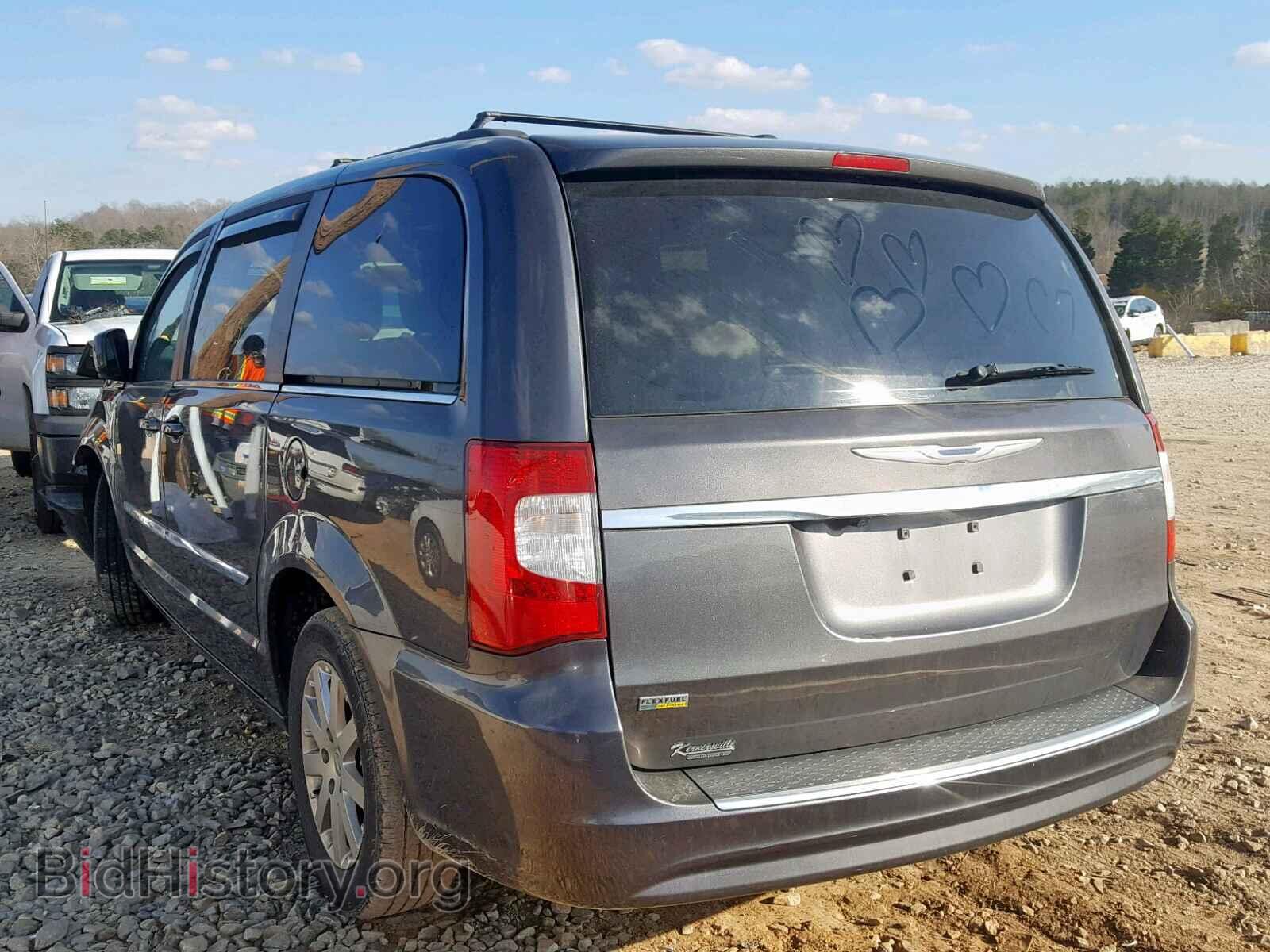2016 CHRYSLER TOWN & COU - VIN: 2C4RC1BG1GR187635 - Photo 3