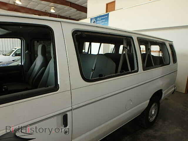 2010 FORD ECONOLINE - VIN: 1FBSS3BL9ADA68372 - Фото 9