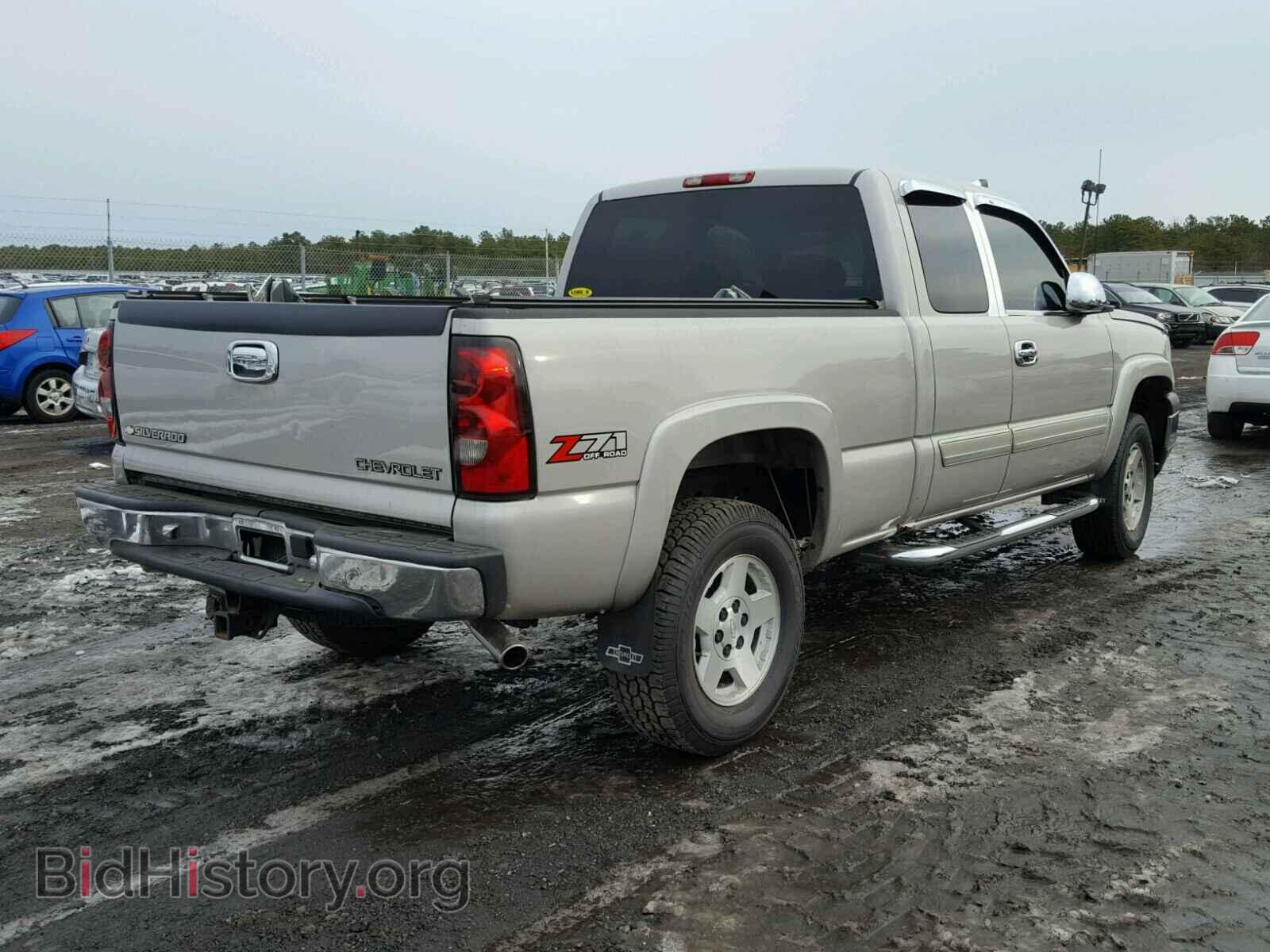 2005 CHEVROLET SILVERADO - VIN: 1GCEK19BX5E165283 - Фото 4