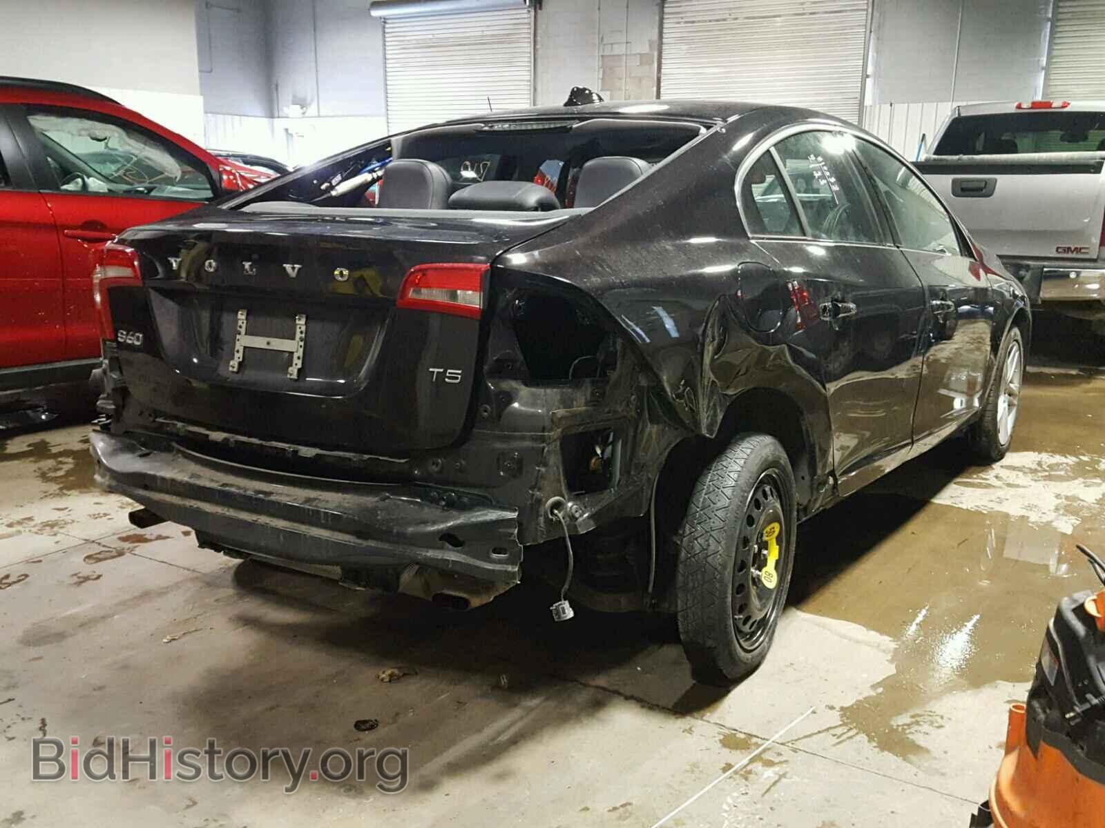 2014 VOLVO S60 - VIN: YV1612FS4E2293533 - Фото 4