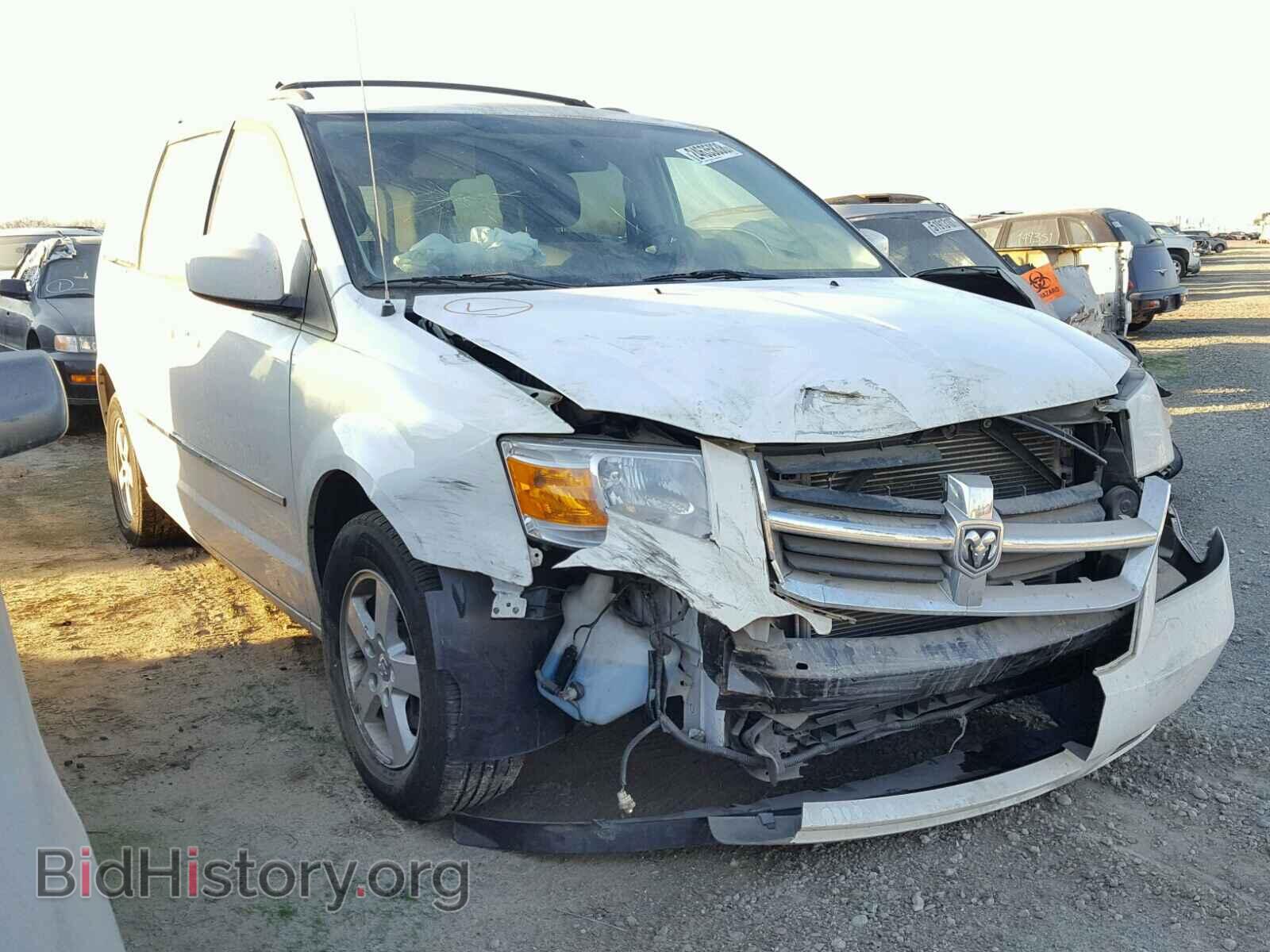 Photo 2D4RN5D12AR434245 - DODGE CARAVAN 2010