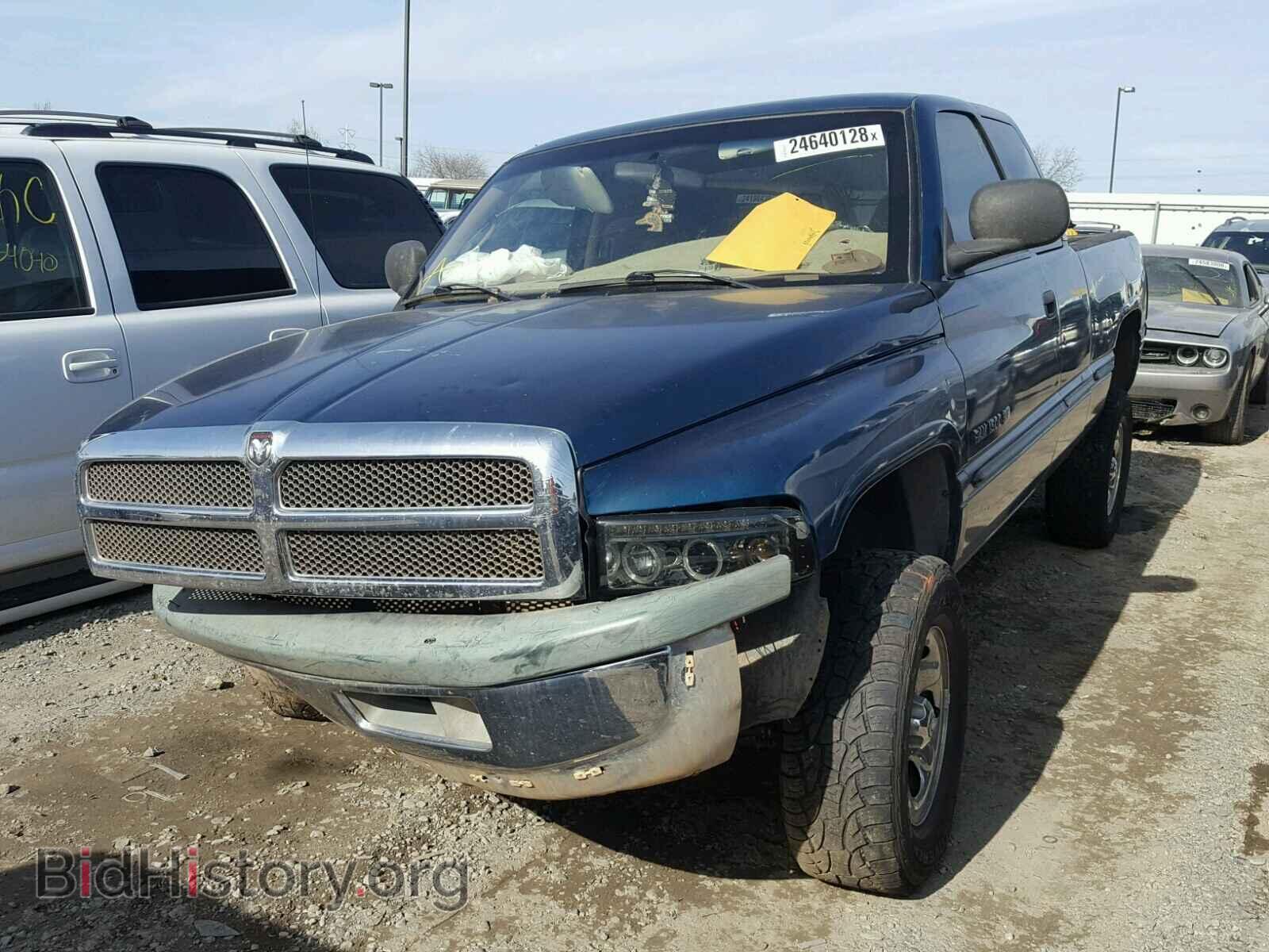 1998 DODGE RAM 1500 - VIN: 3B7HF12Y0WM242075 - Фото 2