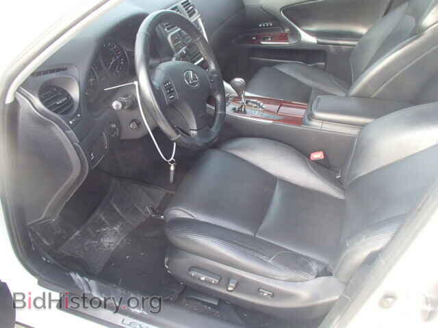 2006 Lexus IS250 (VIN JTHCK262062003861) — фото 9 из 10