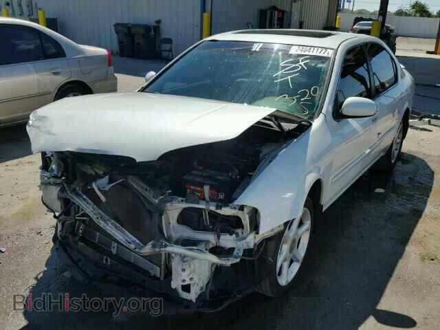 2000 NISSAN MAXIMA - VIN: JN1CA31A0YT032186 - Photo 2
