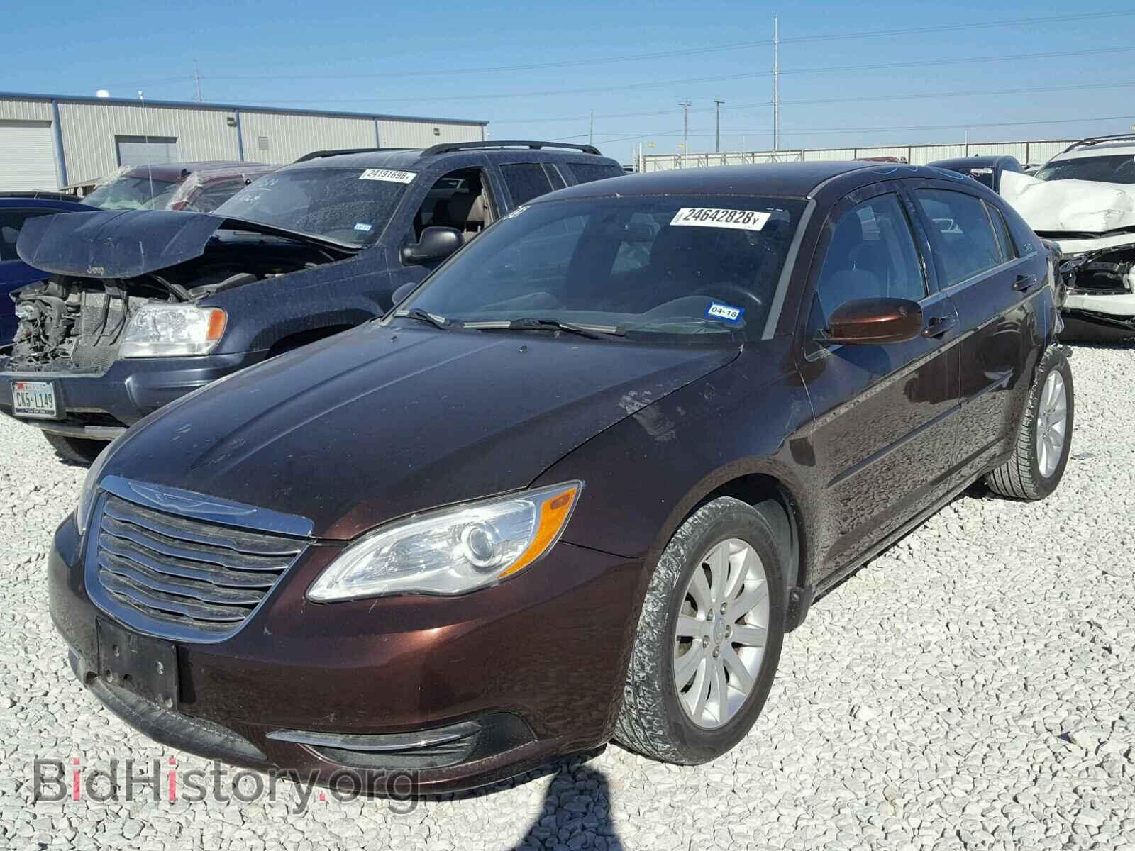 2013 CHRYSLER 200 - VIN: 1C3CCBBG9DN659346 - Фото 2