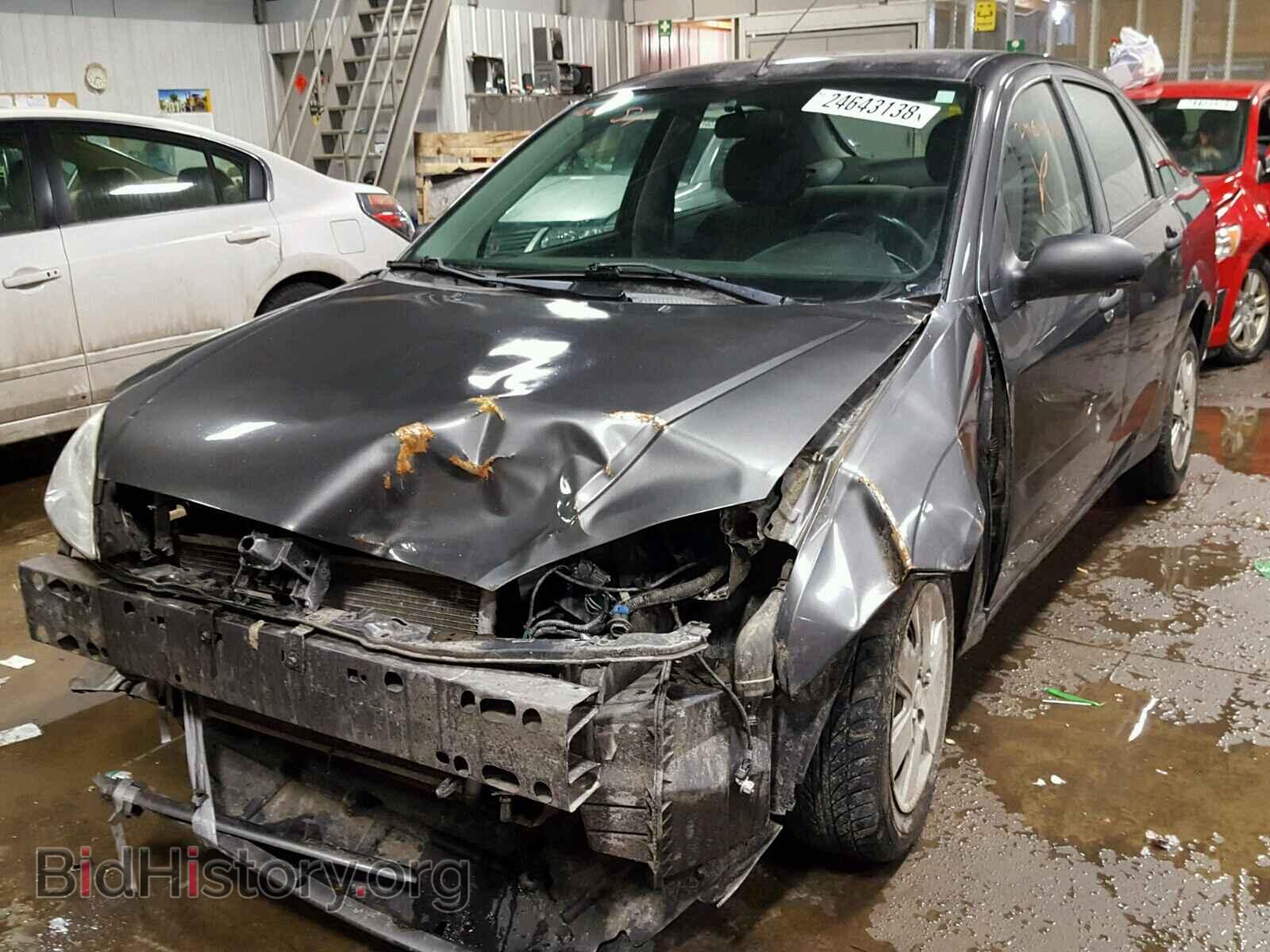 2007 FORD FOCUS - VIN: 1FAHP34N47W294523 - Фото 2