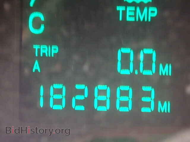 2001 CADILLAC DEVILLE - VIN: 1G6KD54Y01U105077 - Photo 8