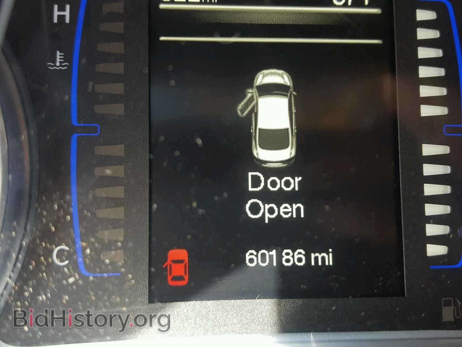 2015 CHRYSLER 200 - VIN: 1C3CCCAB8FN571516 - Photo 8