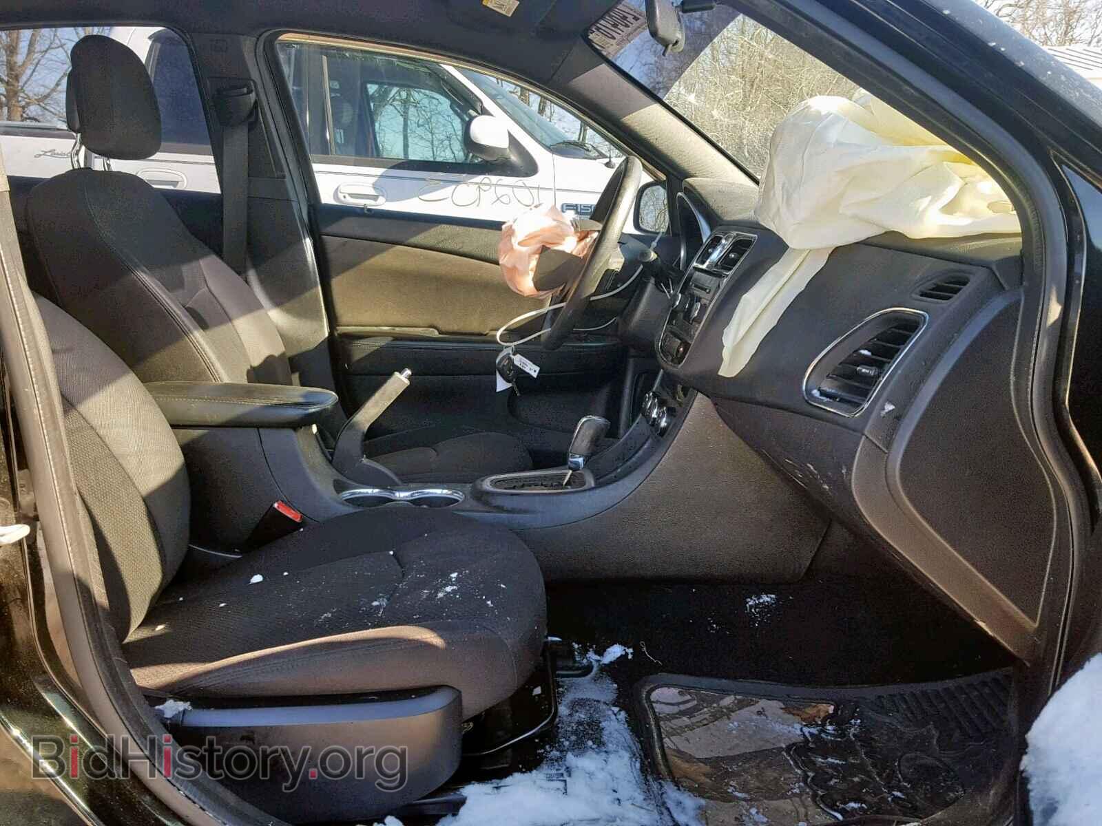 2012 CHRYSLER 200 - VIN: 1C3CCBAB0CN223280 - Фото 5