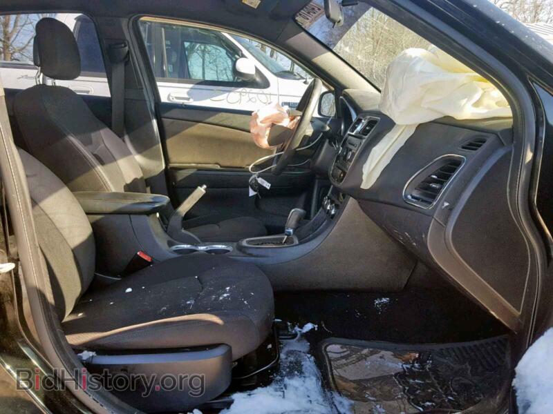 2012 Chrysler 200 (VIN 1C3CCBAB0CN223280) — фото 5 из 10