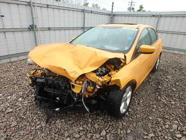 2012 FORD FOCUS - VIN: 1FAHP3F28CL248854 - Photo 2