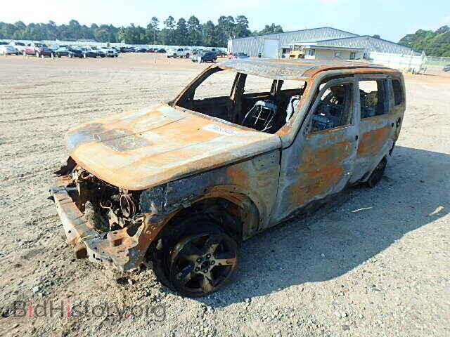 2011 DODGE NITRO - VIN: 1D4PT5GK0BW561358 - Photo 2