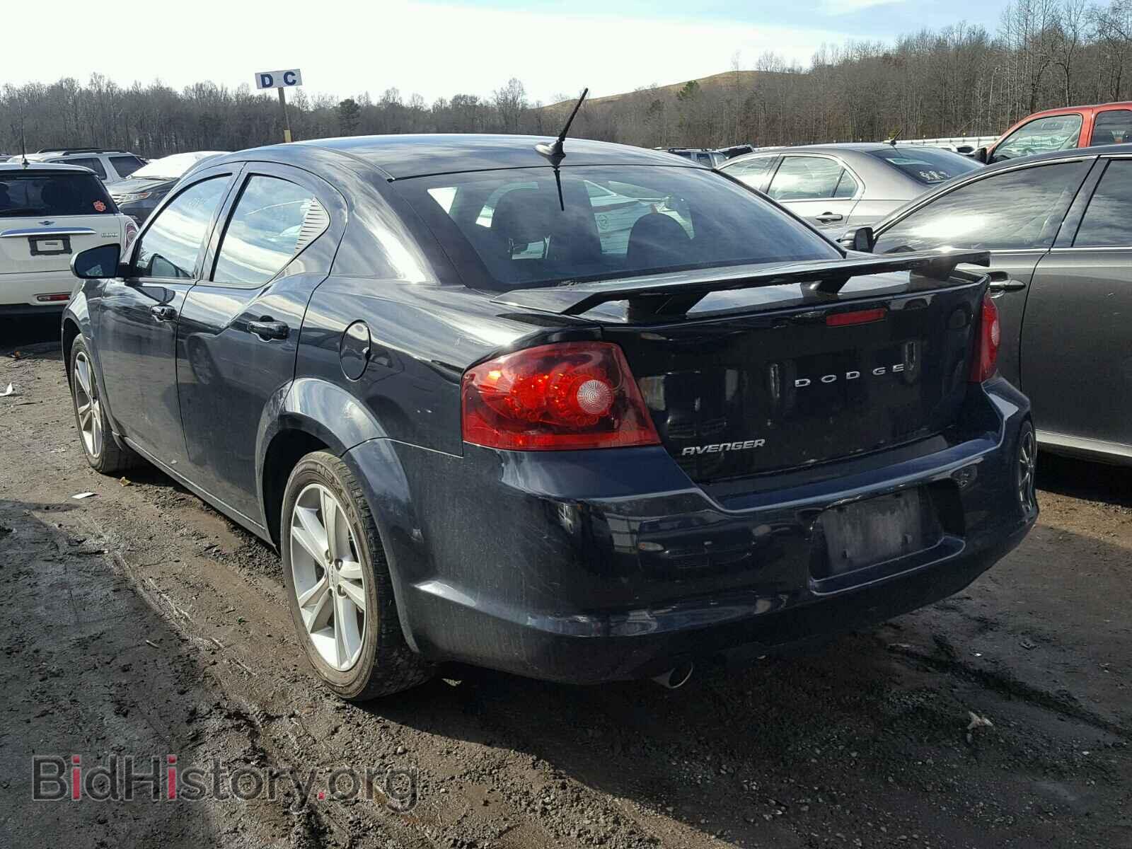 2011 DODGE AVENGER - VIN: 1B3BD1FG8BN574392 - Фото 3