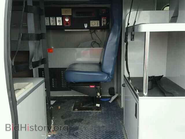 2009 FORD ECONOLINE - VIN: 1FDSS34P89DA49914 - Photo 6
