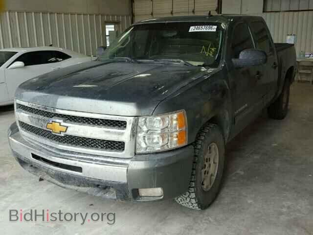 2011 CHEVROLET SILVERADO - VIN: 3GCPKSE39BG163252 - Фото 2