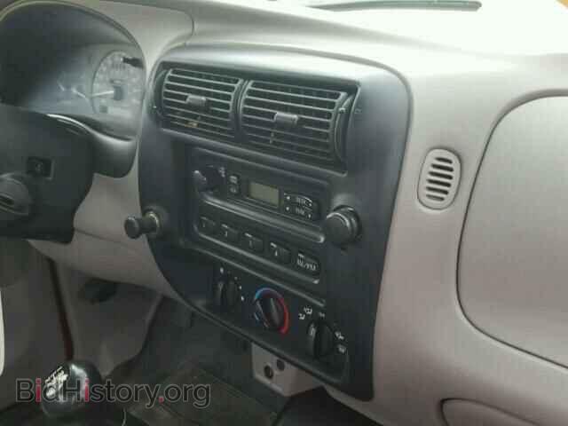 1999 MAZDA B2500 - VIN: 4F4YR12C2XTM45264 - Photo 9