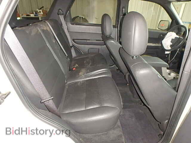 2009 FORD ESCAPE - VIN: 1FMCU03789KA42701 - Фото 6