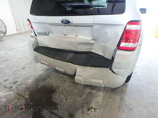 2009 FORD ESCAPE - VIN: 1FMCU03789KA42701 - Фото 9